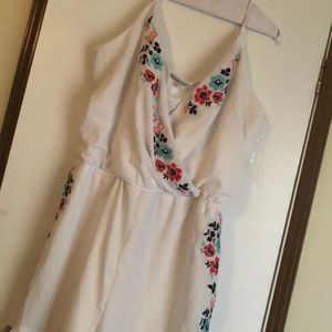 Charlotte Russe women’s xl v neck romper